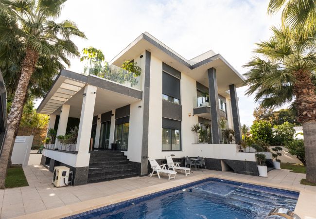 Villa en Alicante - Exclusive Villa Vistahermosa