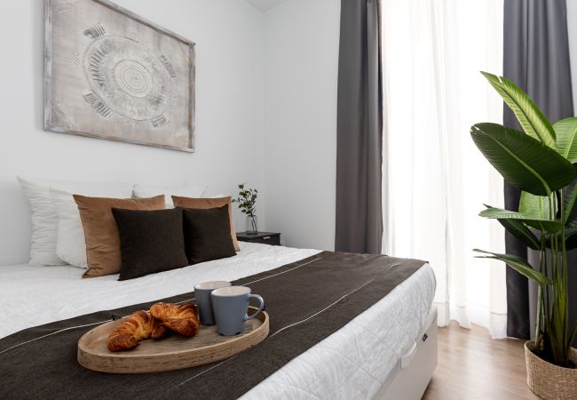 Apartamento en Alicante - Penthouse by United Renters Apartamento en Alicante - Penthouse by United Renters