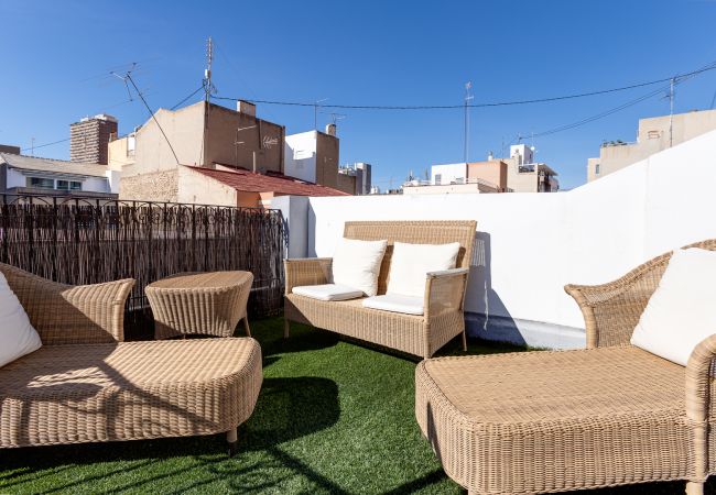 Apartamento en Alicante - Penthouse by United Renters Apartamento en Alicante - Penthouse by United Renters