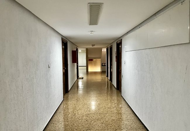 Estudio en Alicante - Bazan 20 by United Renters Estudio en Alicante - Bazan 20 by United Renters