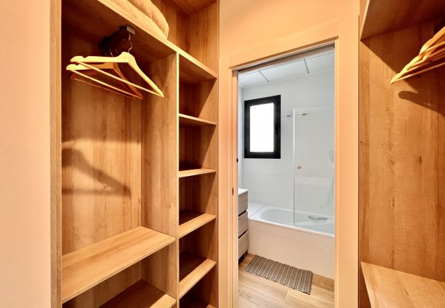 Chalet en El Campello - La Maison de Tout Seasonal Rental Chalet en El Campello - La Maison de Tout Seasonal Rental