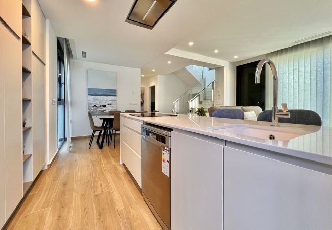 Chalet en El Campello - La Maison de Tout Seasonal Rental Chalet en El Campello - La Maison de Tout Seasonal Rental