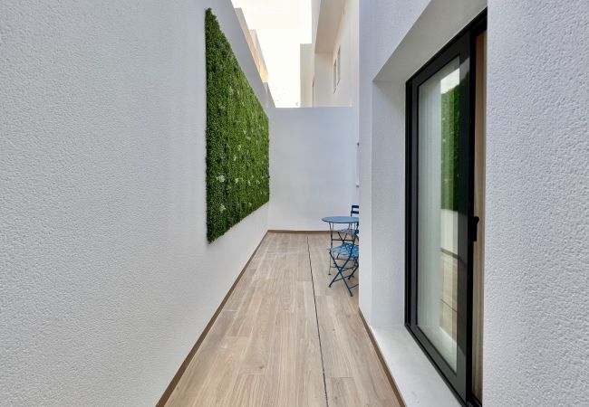 Chalet en El Campello - La Maison de Tout Seasonal Rental Chalet en El Campello - La Maison de Tout Seasonal Rental