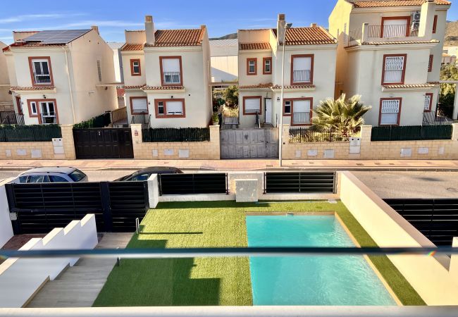 Chalet en El Campello - La Maison de Tout Seasonal Rental Chalet en El Campello - La Maison de Tout Seasonal Rental