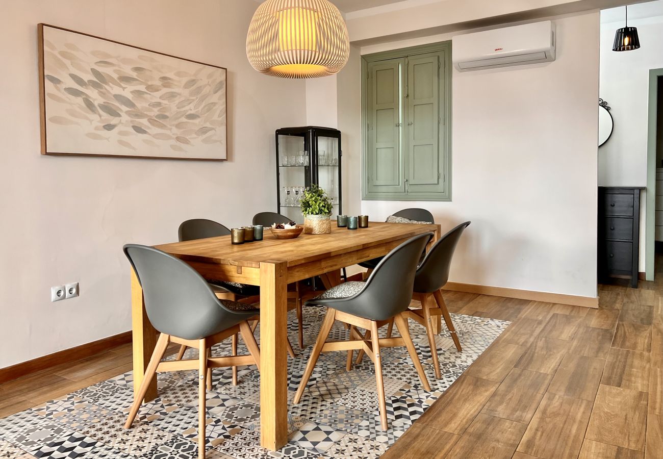 Apartamento en Alicante - Gerona 23 by United Renters