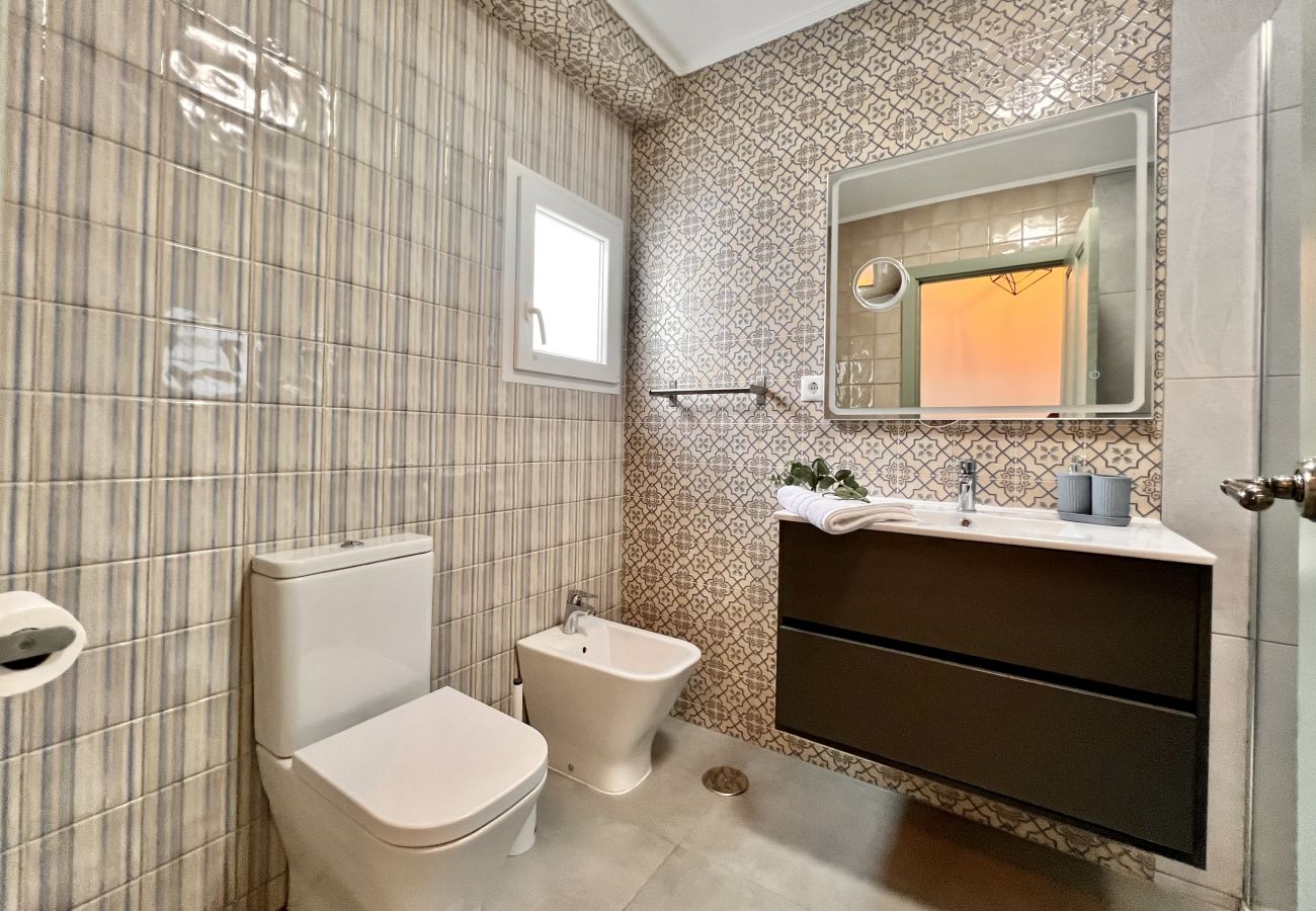 Apartamento en Alicante - Gerona 23 by United Renters