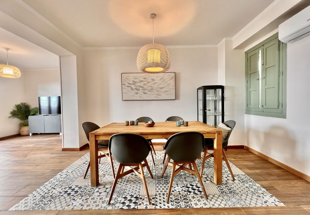 Apartamento en Alicante - Gerona 23 by United Renters