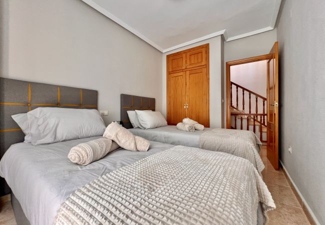 Bungalow en Torrevieja - La Mata´s Beach House by United Renters Bungalow en Torrevieja - La Mata´s Beach House by United Renters