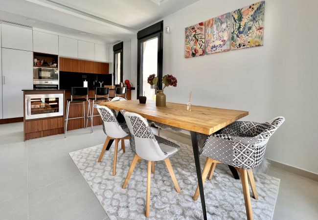 Chalet en Orihuela - Cape Villa in Cabo de Roig by United Renters Chalet en Orihuela - Cape Villa in Cabo de Roig by United Renters