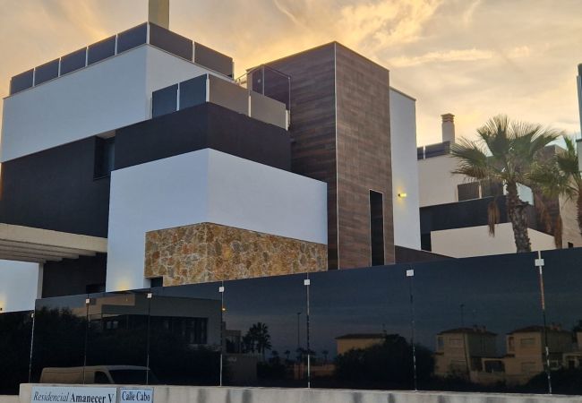 Chalet en Orihuela - Cape Villa in Cabo de Roig by United Renters