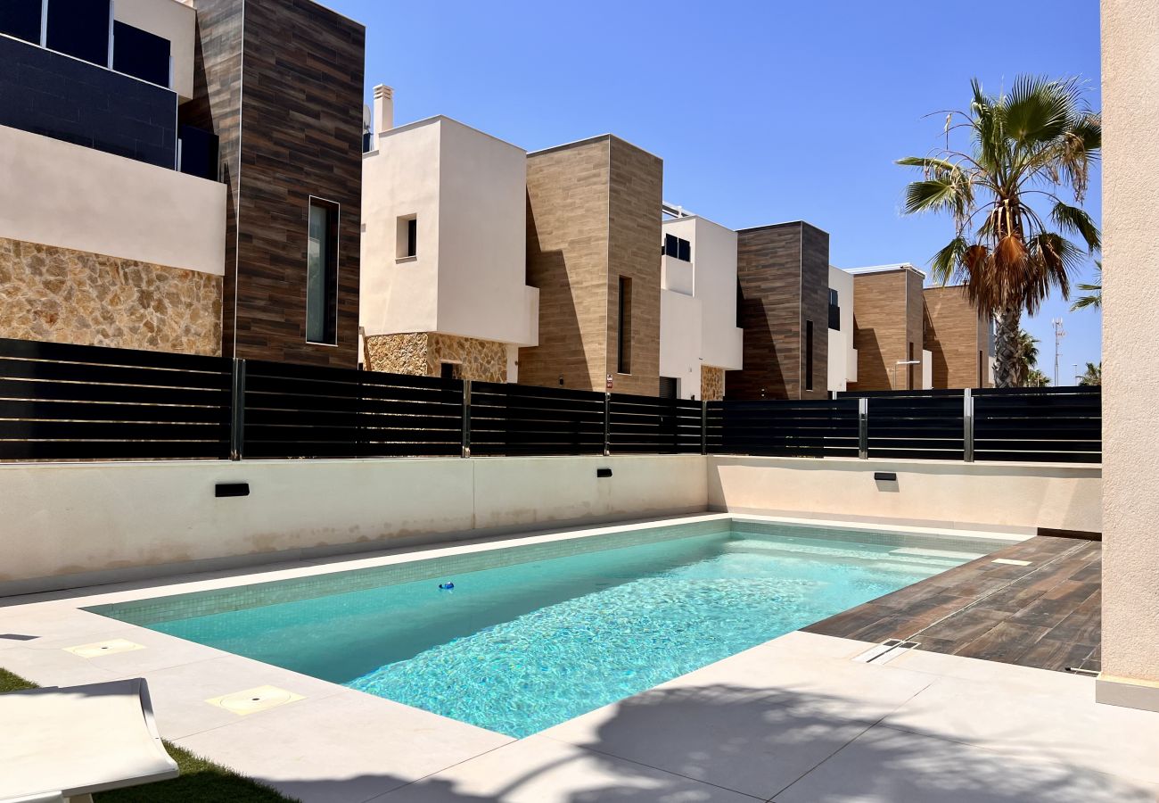 Chalet en Orihuela - Cape Villa in Cabo de Roig by United Renters