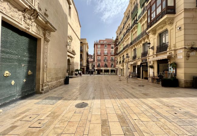 Apartamento en Alicante - Cozy San Cristobal Apartment in Heart of Alicante Apartamento en Alicante - Cozy San Cristobal Apartment in Heart of Alicante