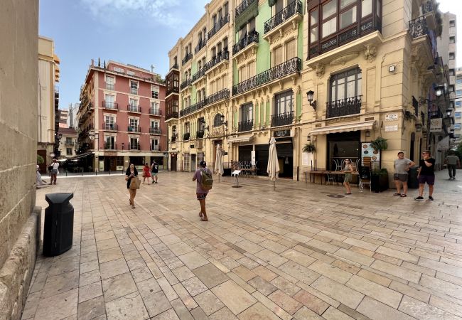 Apartamento en Alicante - Cozy San Cristobal Apartment in Heart of Alicante Apartamento en Alicante - Cozy San Cristobal Apartment in Heart of Alicante