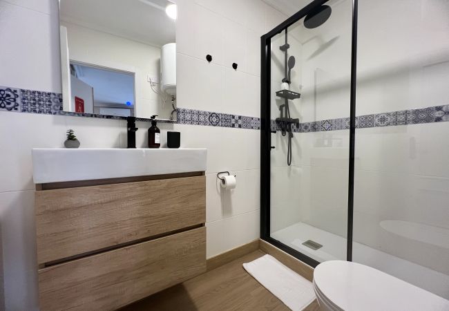 Estudio en Alicante - Chapuli by United Renters Estudio en Alicante - Chapuli by United Renters