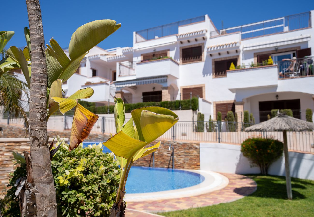 Bungalow en Torrevieja - Pura Vida Beach Apartment by United Renters
