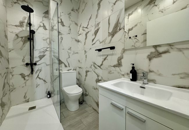 Apartamento en Alicante - Alcalá Galiano 81 by United Renters Apartamento en Alicante - Alcalá Galiano 81 by United Renters