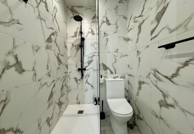 Apartamento en Alicante - Alcalá Galiano 81 by United Renters Apartamento en Alicante - Alcalá Galiano 81 by United Renters