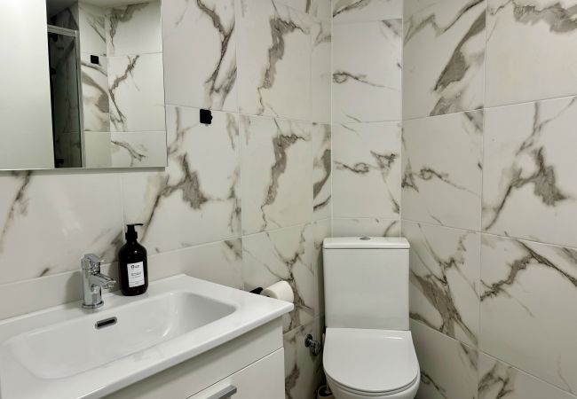 Apartamento en Alicante - Alcalá Galiano 81 by United Renters Apartamento en Alicante - Alcalá Galiano 81 by United Renters