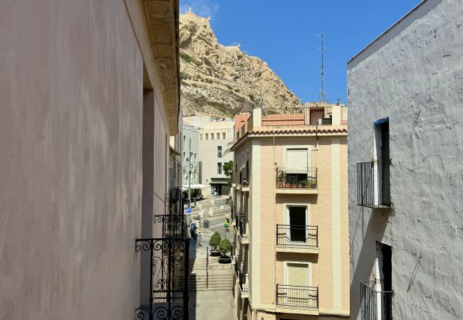 Apartamento en Alicante - Modern Charm in Barrio Alicante Apartamento en Alicante - Modern Charm in Barrio Alicante