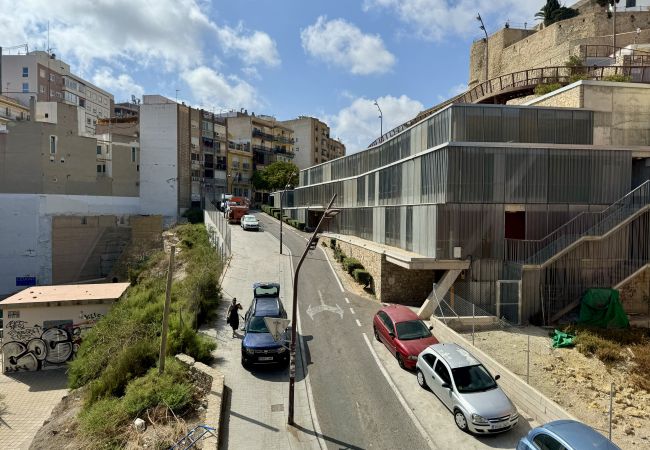 Apartamento en Alicante - Modern Charm in Barrio Alicante Apartamento en Alicante - Modern Charm in Barrio Alicante