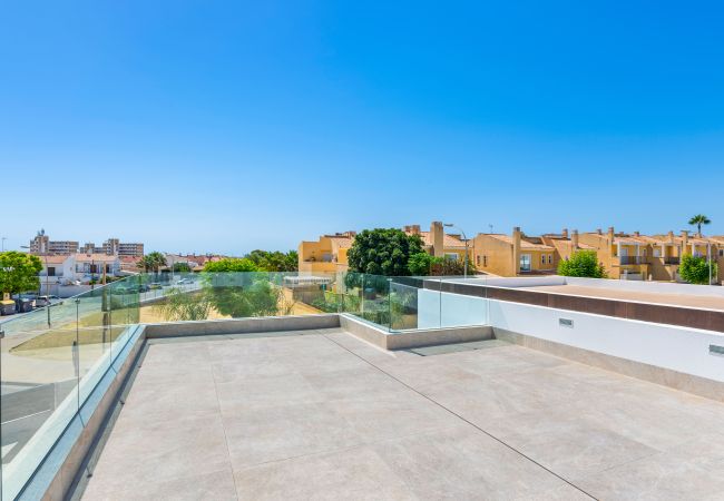 Chalet en El Campello - Luxury Villa by United Renters Chalet en El Campello - Luxury Villa by United Renters