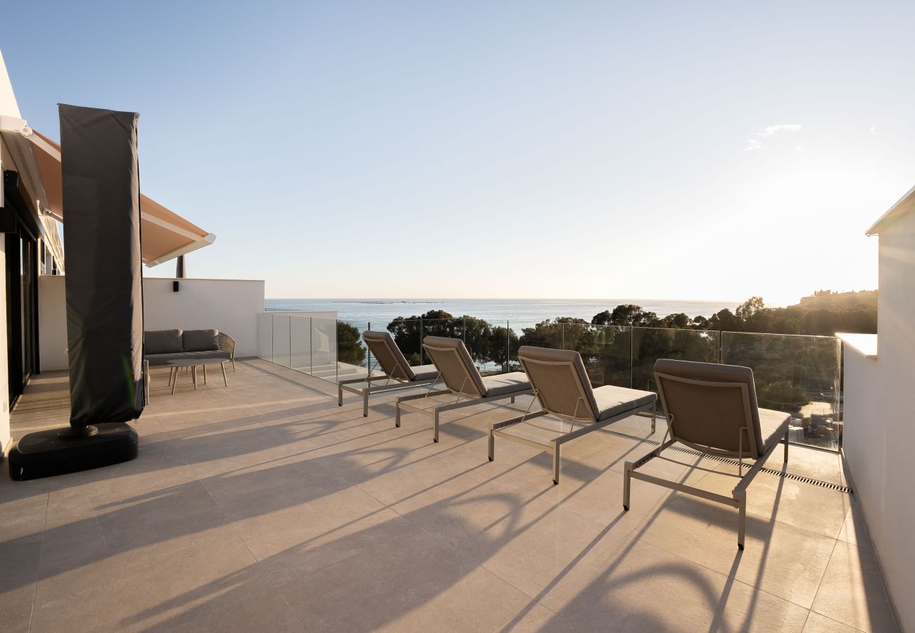 Apartahotel en Villajoyosa - PureSea Penthouse by United Renters 3.5