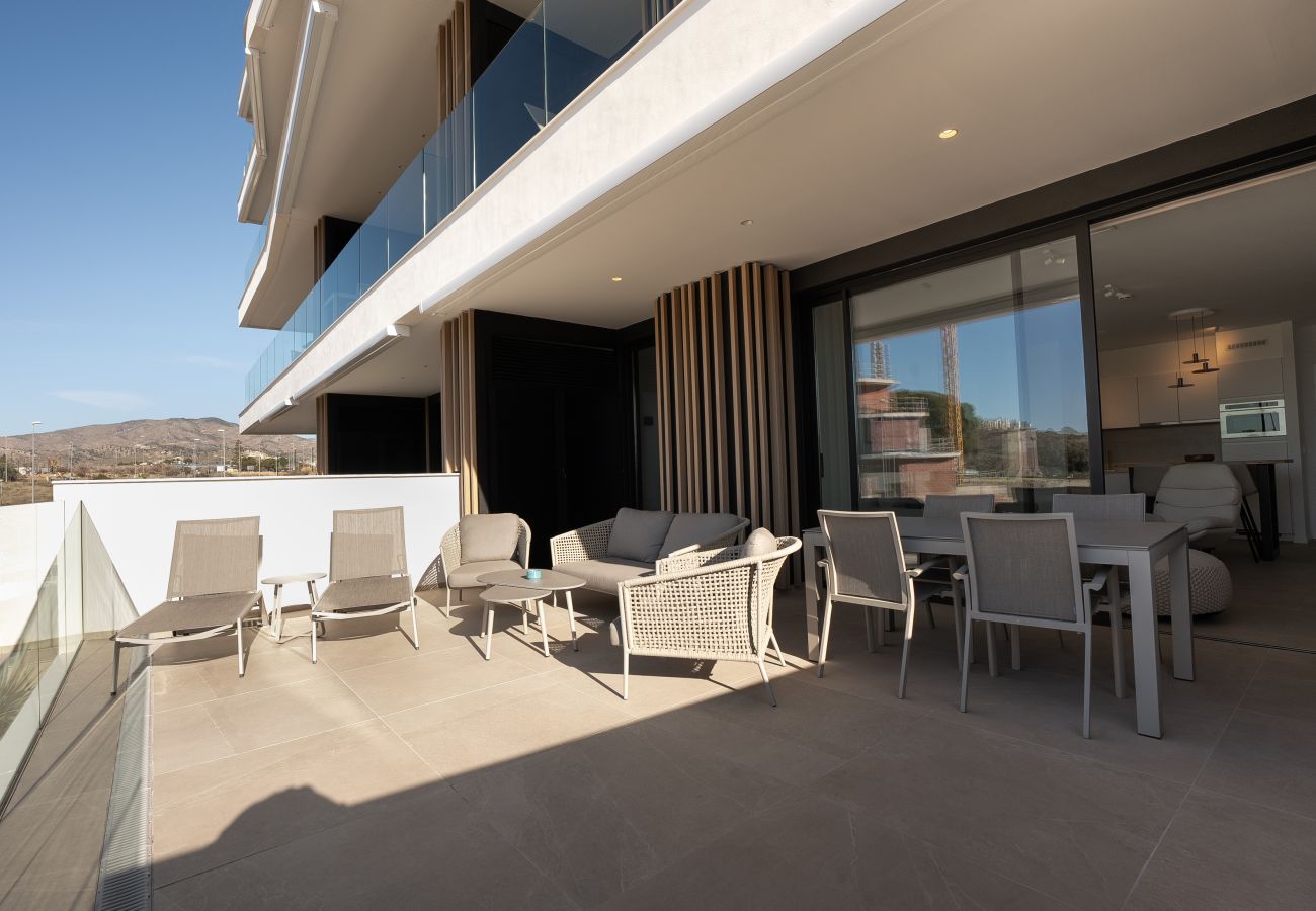 Apartahotel en Villajoyosa - PureSea by United Renters 0.3