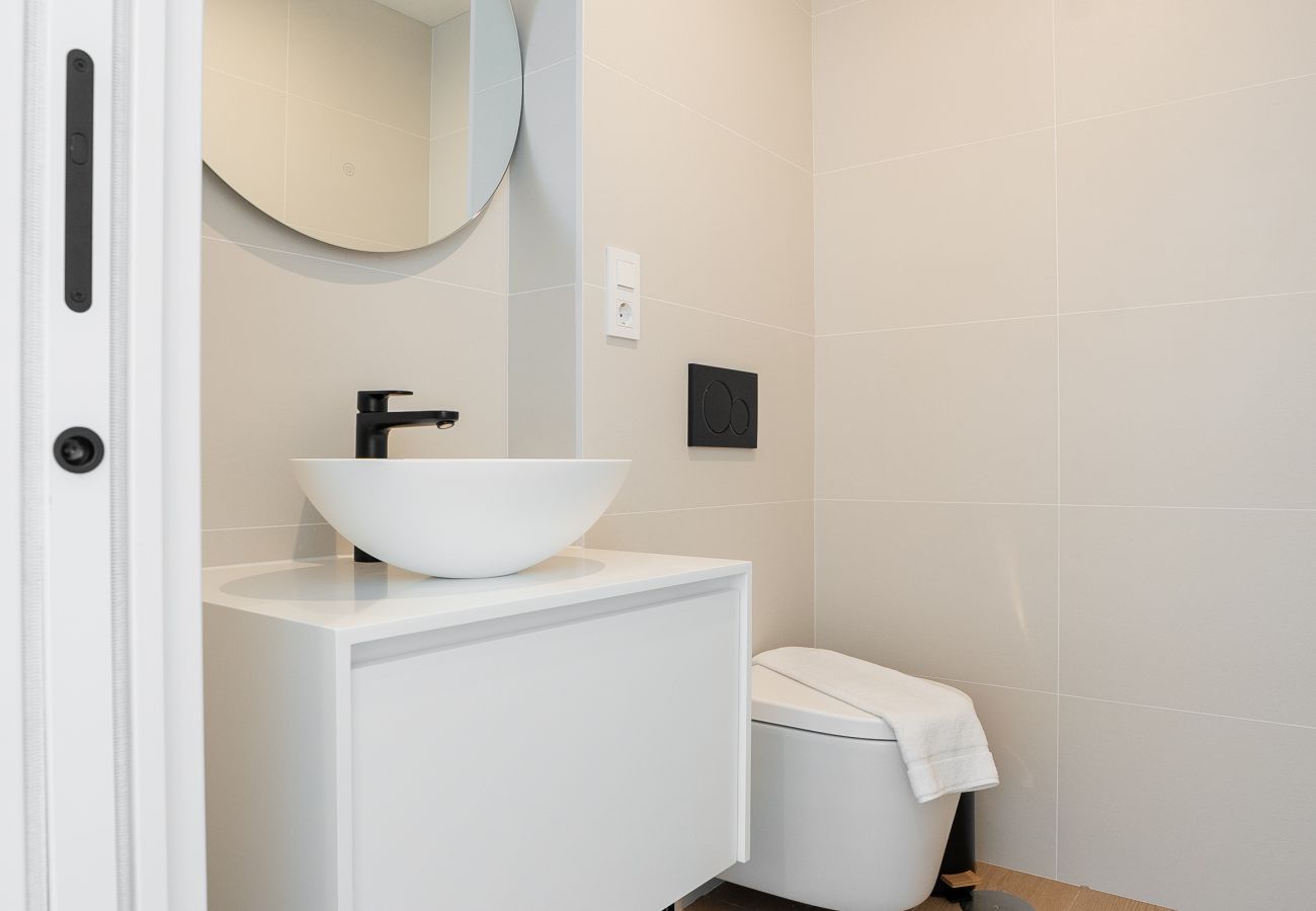 Apartahotel en Villajoyosa - PureSea by United Renters 0.6