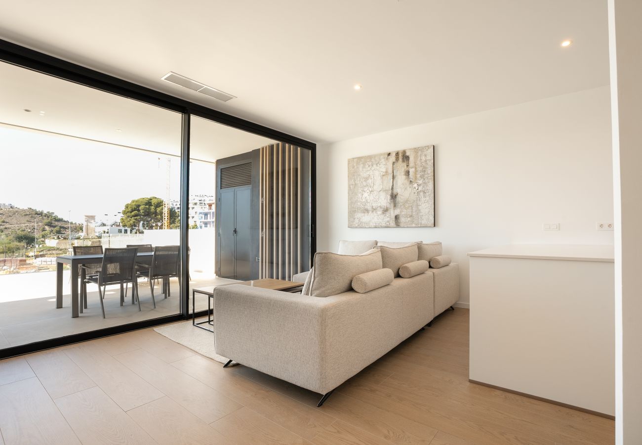 Apartahotel en Villajoyosa - PureSea by United Renters 0.6
