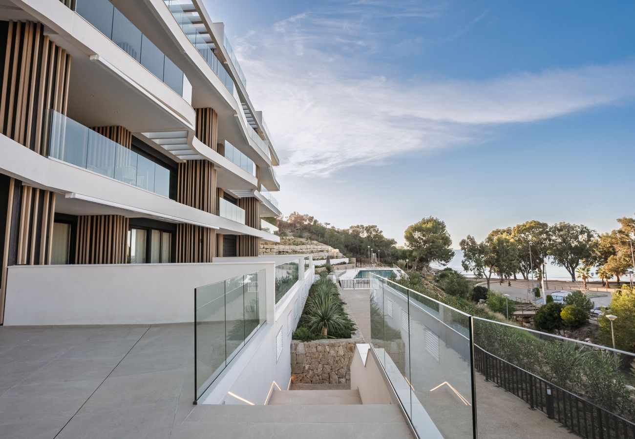 Apartahotel en Villajoyosa - PureSea by United Renters 1.6