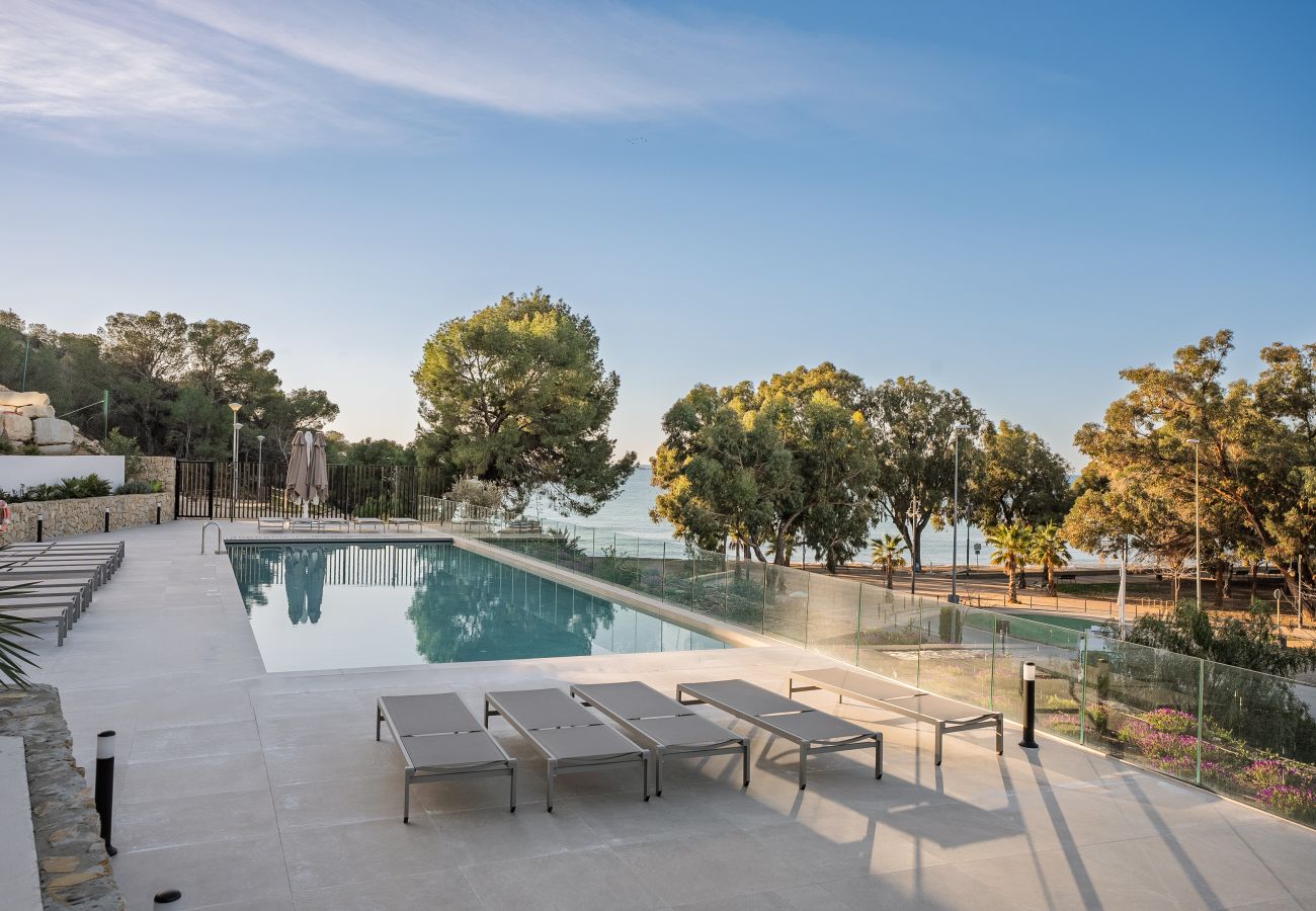 Apartahotel en Villajoyosa - PureSea by United Renters 1.6