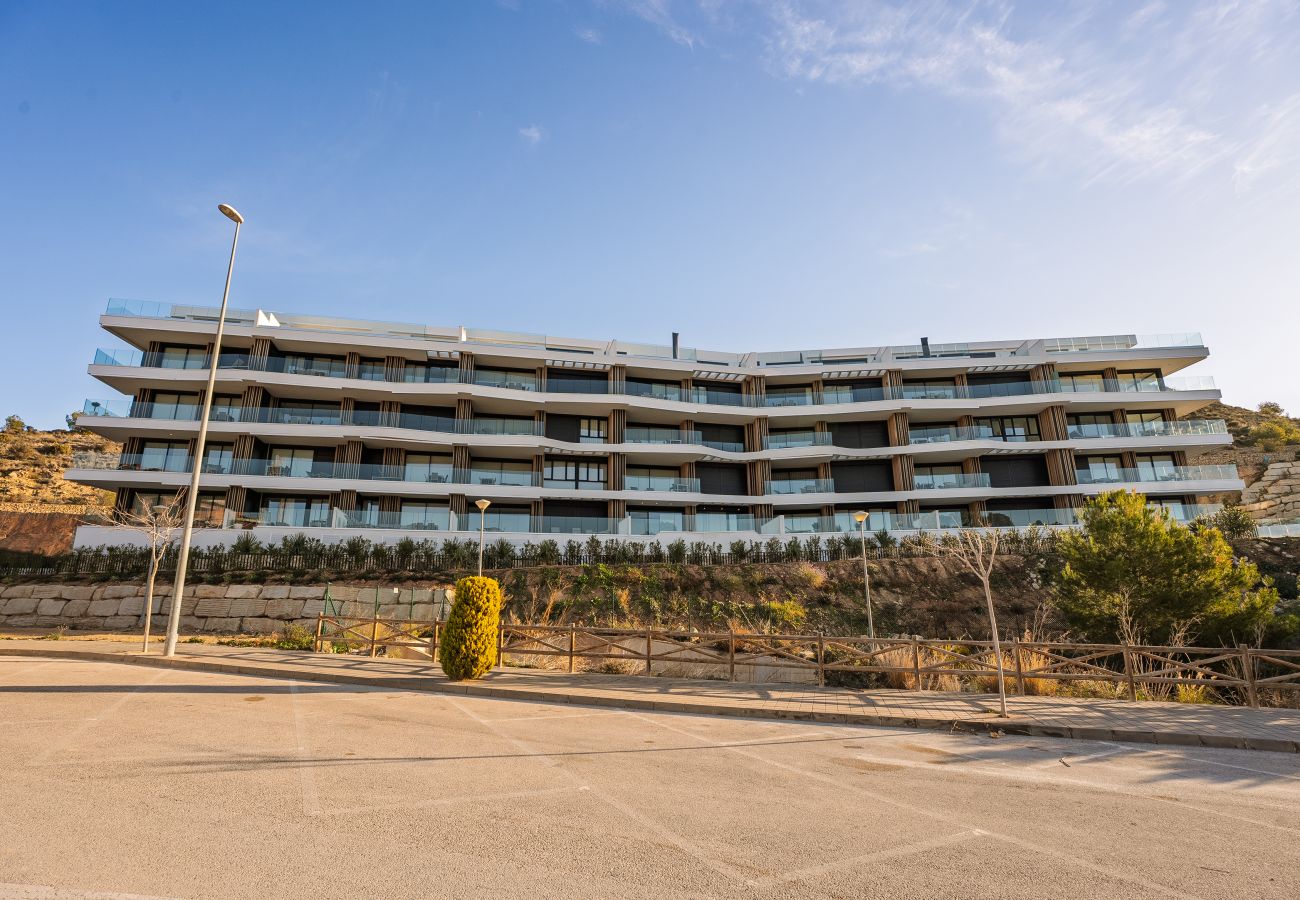 Apartahotel en Villajoyosa - PureSea by United Renters 1.6