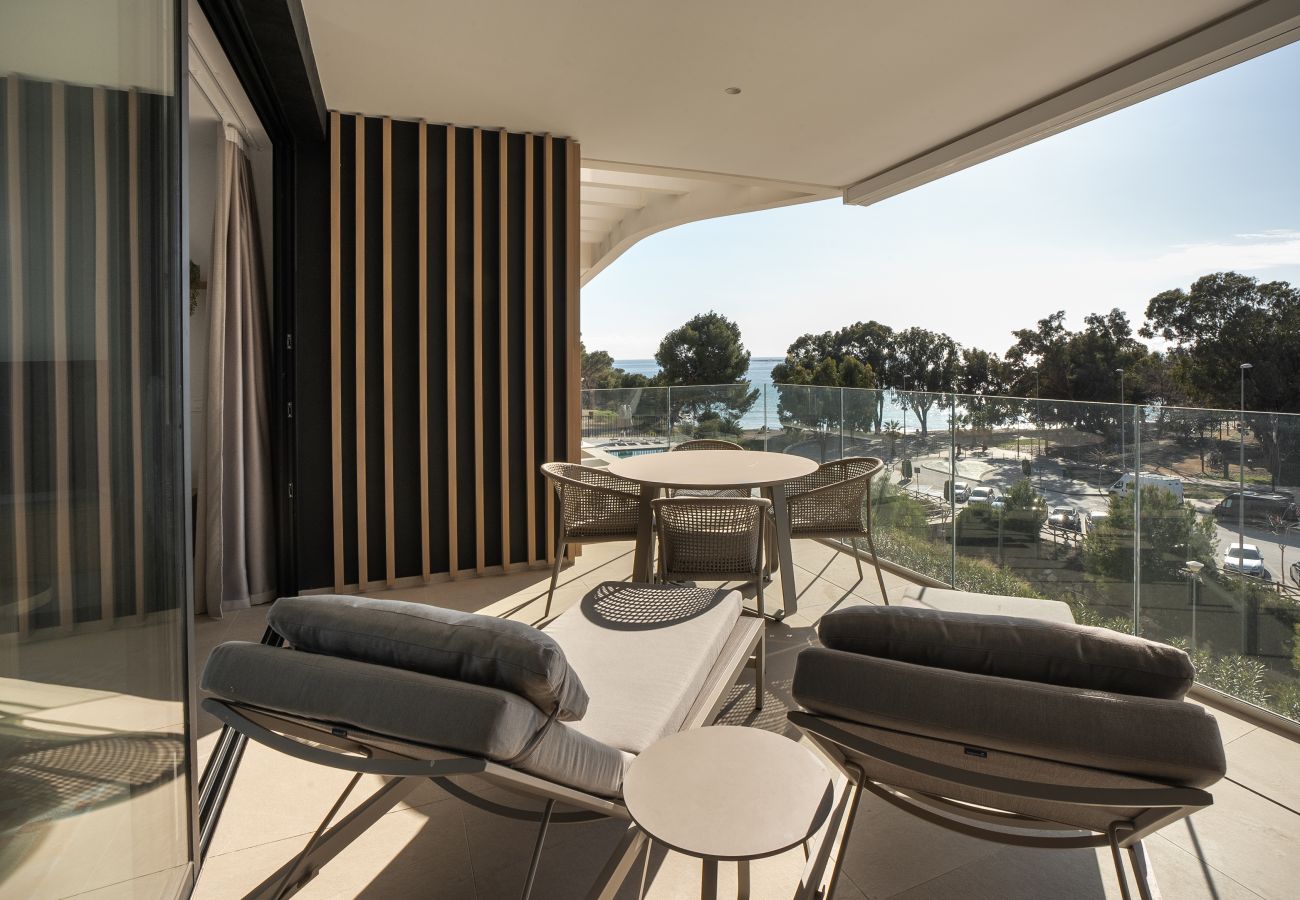 Apartahotel en Villajoyosa - PureSea by United Renters 1.6