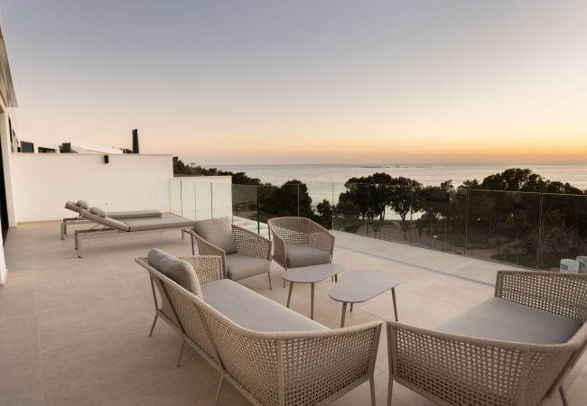 Apartahotel en Villajoyosa - PureSea Penthouse by United Renters 3.3 Apartahotel en Villajoyosa - PureSea Penthouse by United Renters 3.3