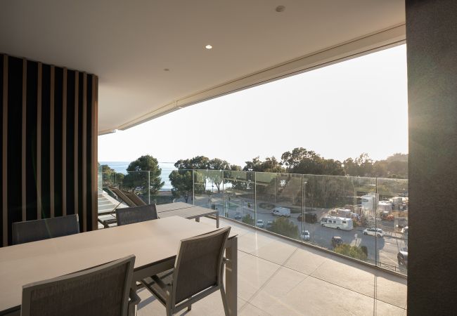 Apartahotel en Villajoyosa - PureSea by United Renters 2.5 Apartahotel en Villajoyosa - PureSea by United Renters 2.5