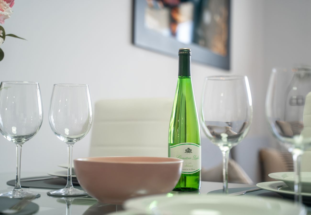 Apartamento en Los Arenales del Sol - Arenales Skyline Penthouse By United Renters