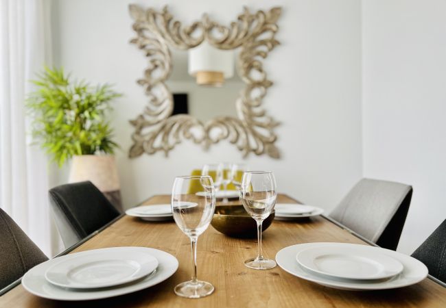 Apartamento en Alicante - Premium Penthouse 2.0 Seasonal Rental Apartamento en Alicante - Premium Penthouse 2.0 Seasonal Rental