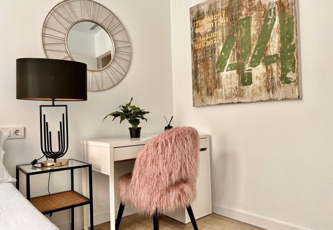 Apartamento en Alicante - Premium Penthouse 2.0 Seasonal Rental Apartamento en Alicante - Premium Penthouse 2.0 Seasonal Rental
