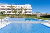 Apartamento en Orihuela Costa - Sunlit Terrace Apartment | Pool & Garden · Terraz