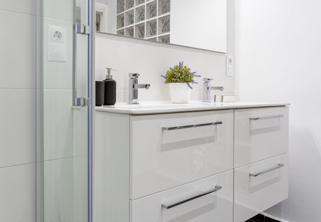 Studio in Alicante - Studio 1 by United Renters Studio in Alicante - Studio 1 by United Renters