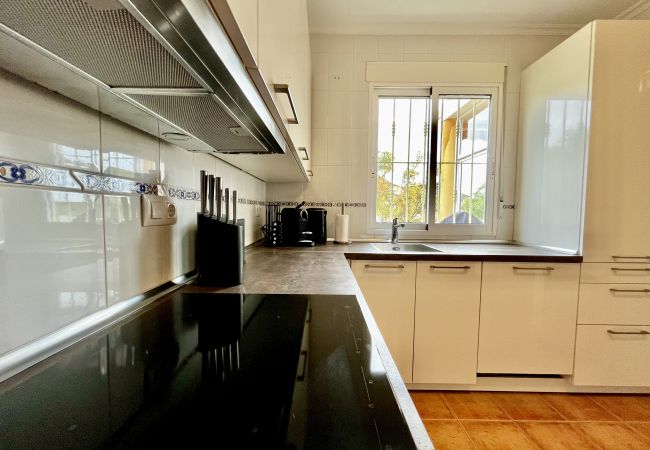 Villa in El Campello - Casa Roca de Leones by United Renters Villa in El Campello - Casa Roca de Leones by United Renters