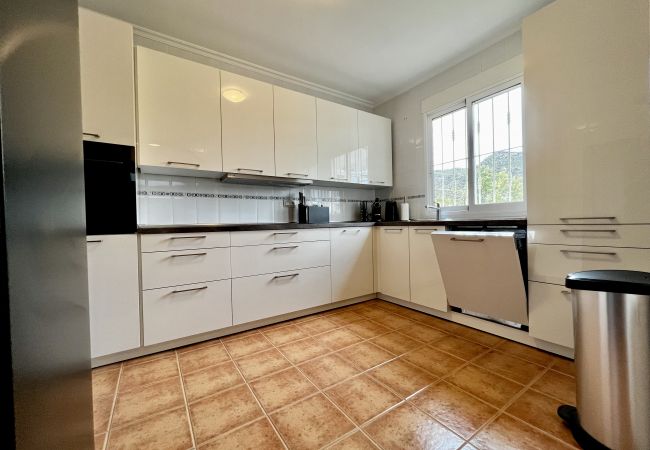 Villa in El Campello - Casa Roca de Leones by United Renters Villa in El Campello - Casa Roca de Leones by United Renters