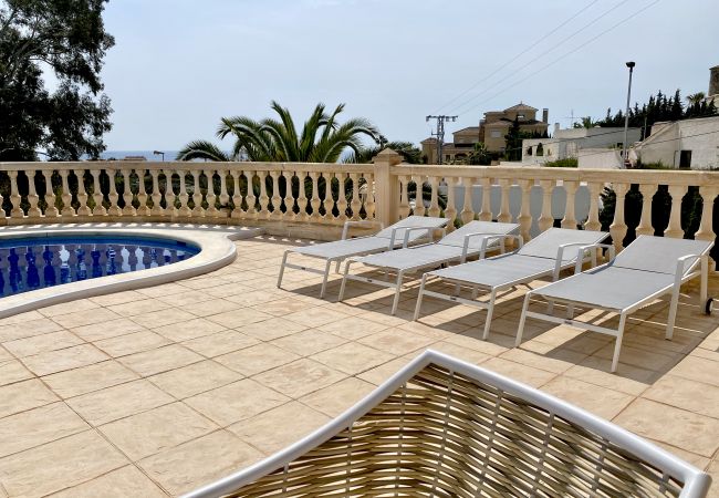 Villa in El Campello - Casa Roca de Leones by United Renters Villa in El Campello - Casa Roca de Leones by United Renters