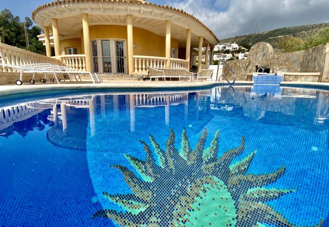 Villa in El Campello - Casa Roca de Leones by United Renters Villa in El Campello - Casa Roca de Leones by United Renters