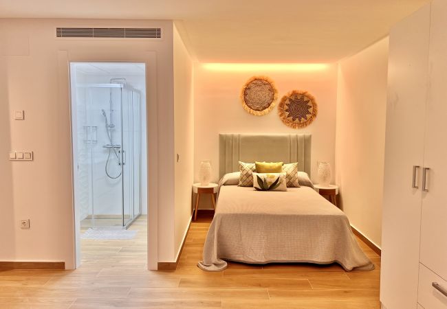 Chalet in El Campello - La Maison de Tout Seasonal Rental Chalet in El Campello - La Maison de Tout Seasonal Rental