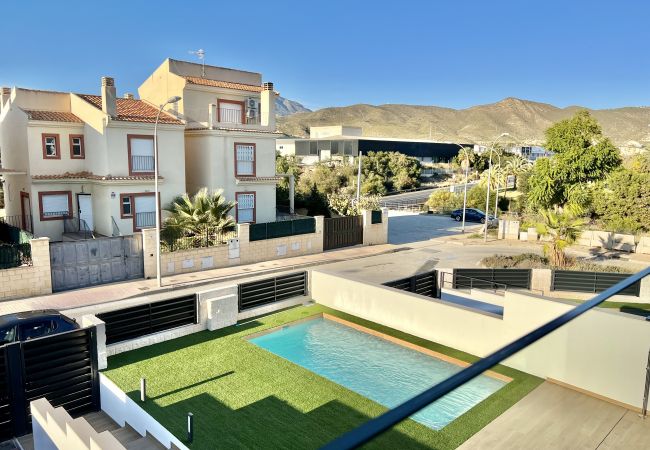 Chalet in El Campello - La Maison de Tout Seasonal Rental Chalet in El Campello - La Maison de Tout Seasonal Rental