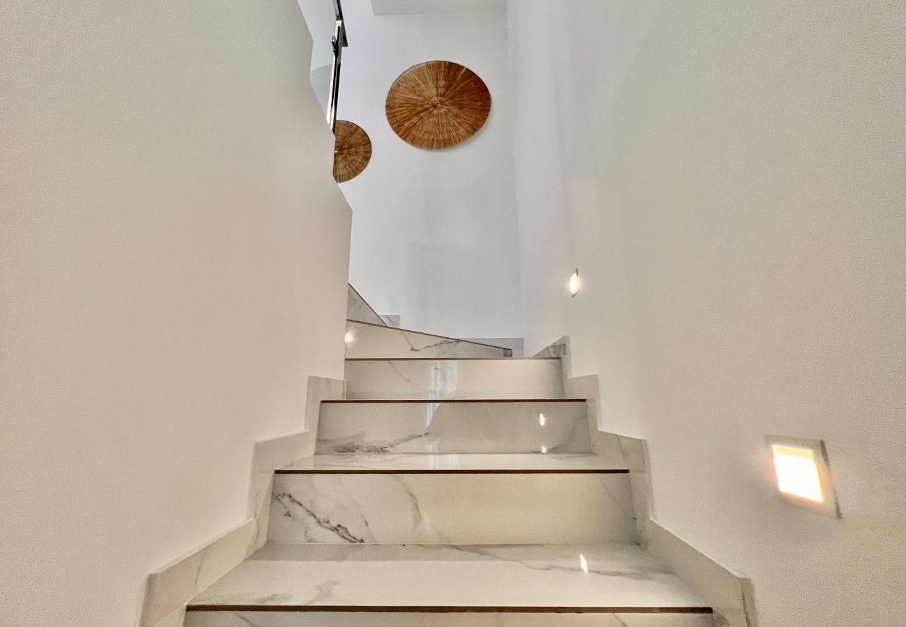 Chalet in El Campello - La Maison de Tout Seasonal Rental