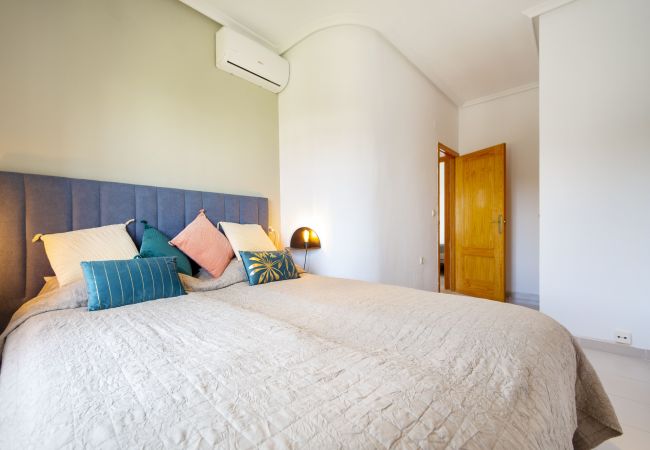 Bungalow in Torrevieja - ParqueMar by United Renters Bungalow in Torrevieja - ParqueMar by United Renters