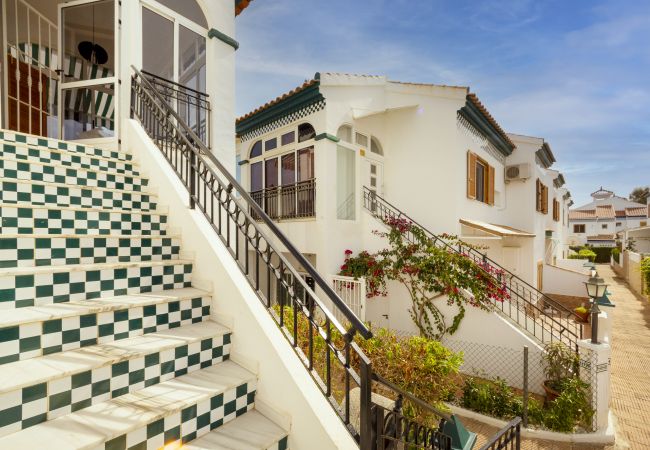 Bungalow in Torrevieja - ParqueMar by United Renters Bungalow in Torrevieja - ParqueMar by United Renters