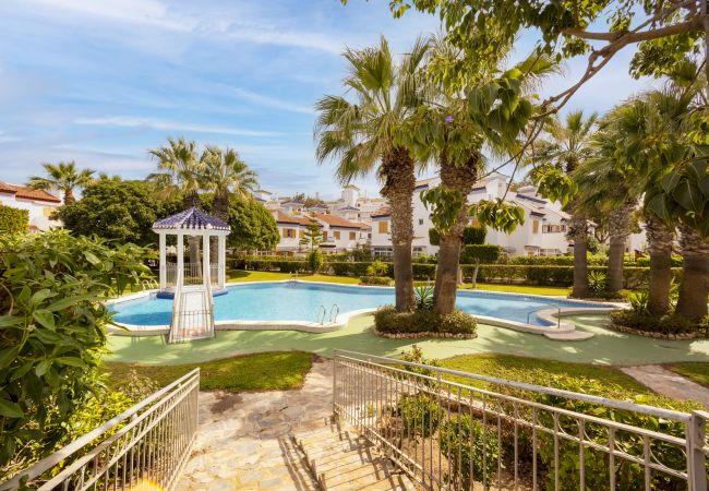 Bungalow in Torrevieja - ParqueMar by United Renters Bungalow in Torrevieja - ParqueMar by United Renters